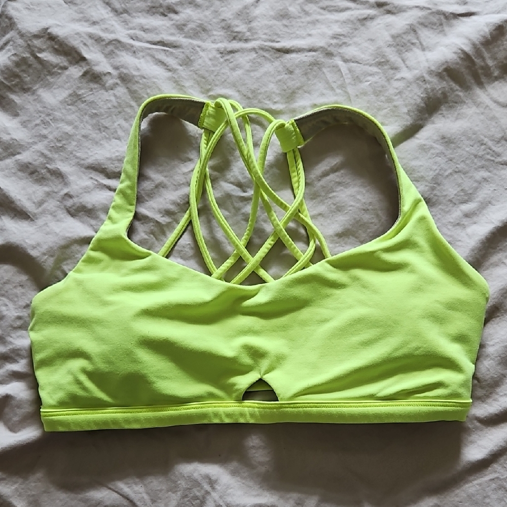 Lululemon - Free to Be Sports Bra Size 6